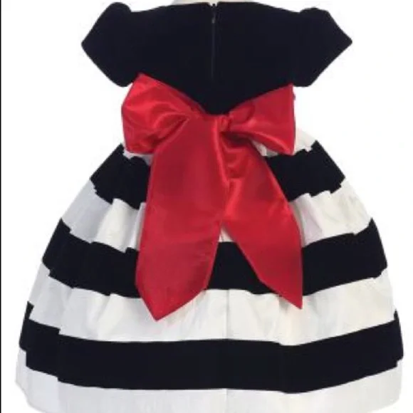 NWT Gorgeous baby Christmas dress - Picture 2 of 3